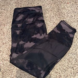 all in motion black camo leggings, size XXL